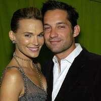 Enrique Murciano girlfriend Molly Sims