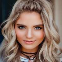 Posie Rayne LaBrant Mother Savannah LaBrant