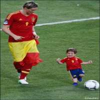 Fernando Torres son Leo Fernando Torres son Leo