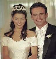 Julian McMahon wife Dannii Minogue