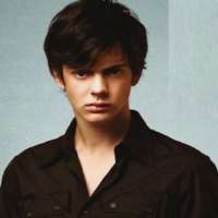 Taylor Momsen boyfriend Skandar Keynes (Rumor) Taylor Momsen boyfriend Skandar Keynes (Rumor)