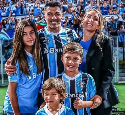 Delfina Suarez Family