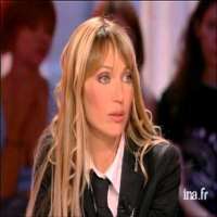 Lucas Bravo Mother Eva Bravo