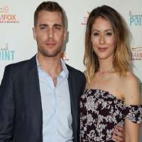 Dustin Milligan girlfriend Amanda Crew