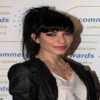 Reeve Carney girlfriend Lisa Origliasso Reeve Carney girlfriend Lisa Origliasso