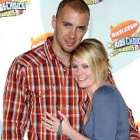 Melissa Joan Hart Birthday, Real Name, Age, Weight, Height, Family ...