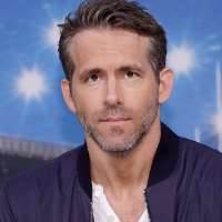Melissa Joan Hart boyfriend Ryan Reynolds