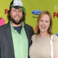 Tyler Labine wife Carrie Ruscheinsky Tyler Labine wife Carrie Ruscheinsky