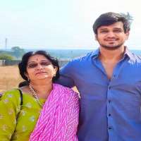 Nikhil Siddharth Mother Veena Siddhartha Nikhil Siddharth Mother Veena Siddhartha