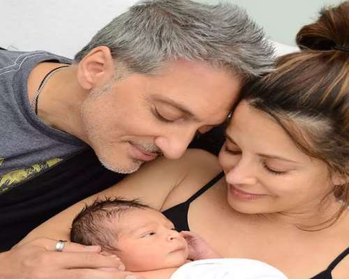 Alanna Ubach Family
