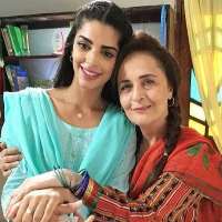 Sanam Saeed Mother Parween Mody Saeed