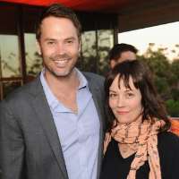 Barry Watson Birthday, Real Name, Age, Weight, Height, Family, Facts ...