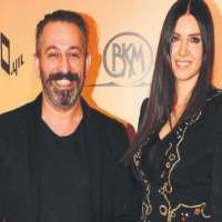 Cem Yilmaz wife Ahu Yagtu Cem Yilmaz wife Ahu Yagtu