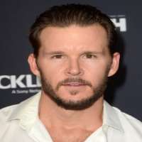 Taylor Cole boyfriend Ryan Kwanten