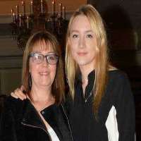 Saoirse Ronan Mother Monica Ronan Saoirse Ronan Mother Monica Ronan
