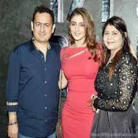 Dhvani Bhanushali Mother Rinku Bhanushali