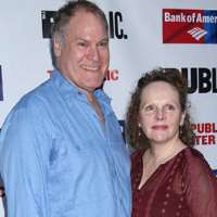 Jay O. Sanders wife Maryann Plunkett