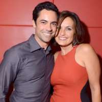 zeemijl Inefficiënt insect Danny Pino Birthday, Real Name, Age, Weight, Height, Family, Contact  Details, Wife, Children, Bio & More - Notednames