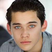 Ryan Ochoa brother Robert Ochoa