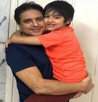Sheehan Kapahi Father Mohit Kapahi Sheehan Kapahi Father Mohit Kapahi