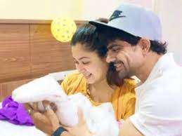 Ruchi Savarn Family