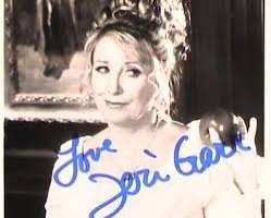 Teri Garr Signature
