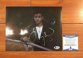 Christian Navarro Signature