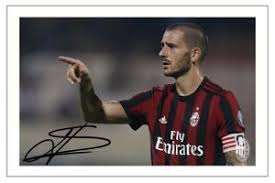 Leonardo Bonucci Signature