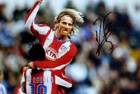 Diego Forlan Signature