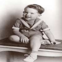 Warren Beatty Childhood Image