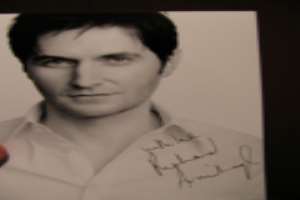 Richard Armitage Signature