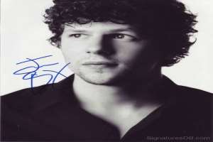 Jesse Eisenberg Signature