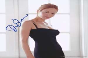 Diane Lane Signature