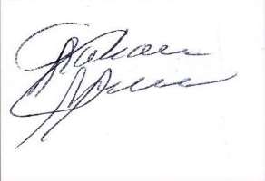 Graham Greene (Actor) Signature