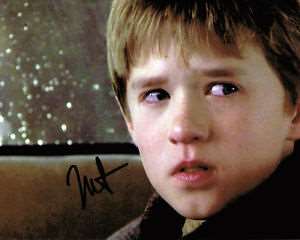 Haley Joel Osment Signature