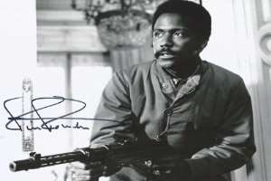 Richard Roundtree Signature