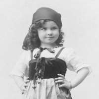 Vivien Leigh Childhood Image