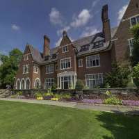 Robin Givens New Rochelle Academy, Sarah Lawrence College