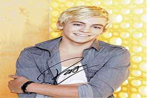 Ross Lynch Signature