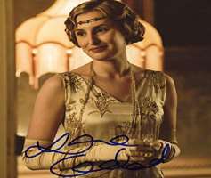 Laura Carmichael Signature