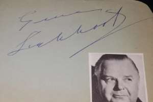 Gene Lockhart Signature