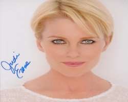 Judi Evans Signature