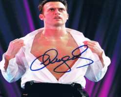 Cheyenne Jackson Signature