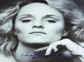 Mary Stuart (Actress) Signature