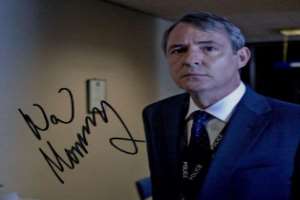 Neil Morrissey Signature