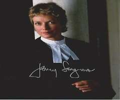 Jenny Seagrove Signature