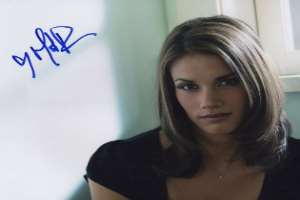 Missy Peregrym Signature