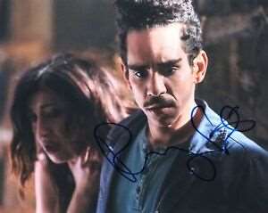 Ray Santiago Signature