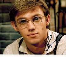 Richard Thomas Signature