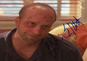 Chris Elliott Signature